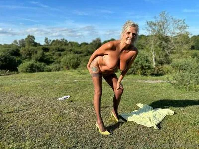 Dolly Bird OnlyFans Leaked Free Thumbnail Picture - #JRnyjImmuT