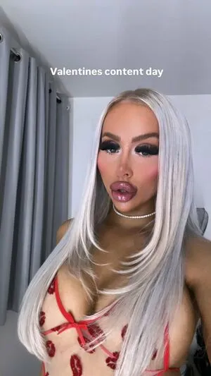 Dolly Bitch OnlyFans Leaked Free Thumbnail Picture - #pC0K9UDssI