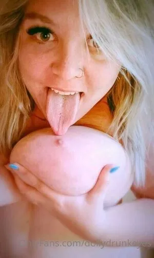 Dollydrunkeyes OnlyFans Leaked Free Thumbnail Picture - #SRk6W5n6Py