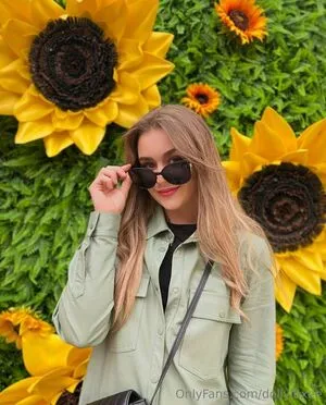 Dollyluxee OnlyFans Leaked Free Thumbnail Picture - #HHsFDKOgbs