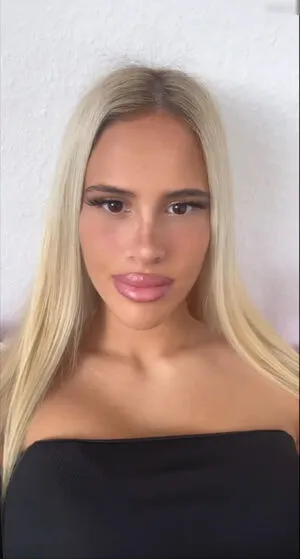 Doloryva OnlyFans Leaked Free Thumbnail Picture - #bUe1zXUFHD