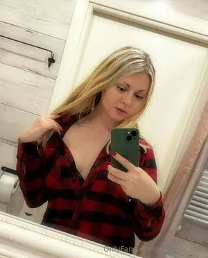 Dominia Noir OnlyFans Leaked Free Thumbnail Picture - #fgcfdmL5Dd