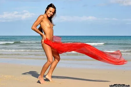 Dominika Chybov OnlyFans Leaked Free Thumbnail Picture - #V75efb3bBH