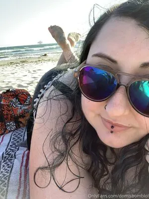Domisbomb OnlyFans Leaked Free Thumbnail Picture - #JntCWrStCu