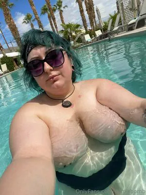 Domisbomb OnlyFans Leaked Free Thumbnail Picture - #Z76gRuixr7