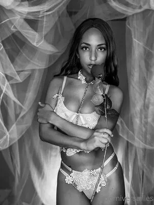 domiversailles OnlyFans Leaked Free Thumbnail Picture - #3VtgQ6xMlG