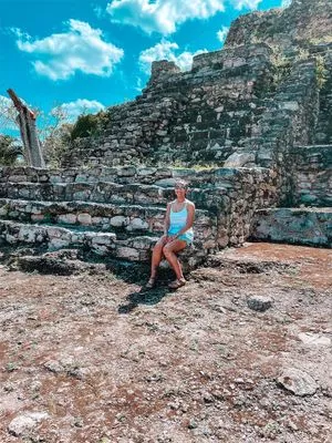 domiversailles OnlyFans Leaked Free Thumbnail Picture - #6ulQQykMTD