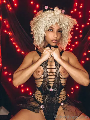 domiversailles OnlyFans Leaked Free Thumbnail Picture - #Kmshg1EqSu