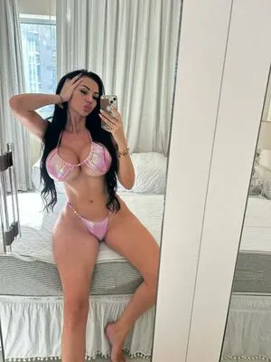 Domme Yvonne OnlyFans Leaked Free Thumbnail Picture - #s5NaWb4wKD