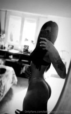 Dommequeenlunalurefree OnlyFans Leaked Free Thumbnail Picture - #4F99s3PY1n