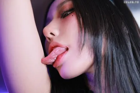 Donggeuran OnlyFans Leaked Free Thumbnail Picture - #jkIap94mn7