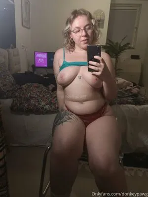 Donkeypawgfree OnlyFans Leaked Free Thumbnail Picture - #Sgbs6fI518
