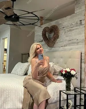 Donna Dalessandro OnlyFans Leaked Free Thumbnail Picture - #7QOoHJhZG9