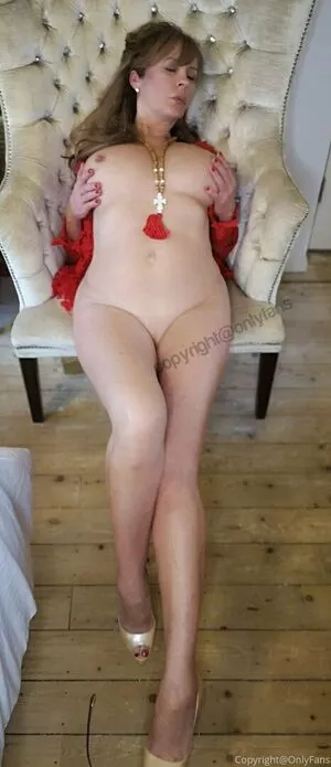 Donna Ewin OnlyFans Leaked Free Thumbnail Picture - #6IwmfU1STV