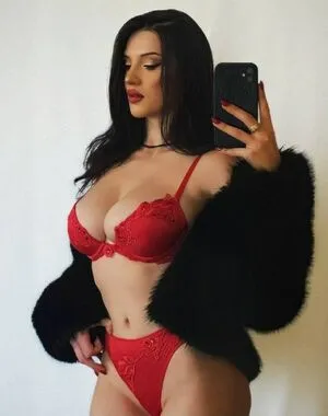 Donnafetro OnlyFans Leaked Free Thumbnail Picture - #DVHqn6nI25