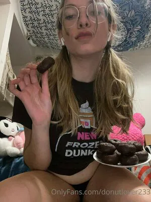 Donutlover233 OnlyFans Leaked Free Thumbnail Picture - #noTqbiA83y