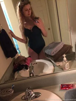 Donutosaurus OnlyFans Leaked Free Thumbnail Picture - #YVizIRjuLV