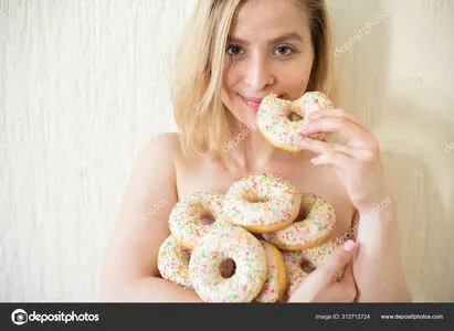 Donuts OnlyFans Leaked Free Thumbnail Picture - #6hs8iDfTNF