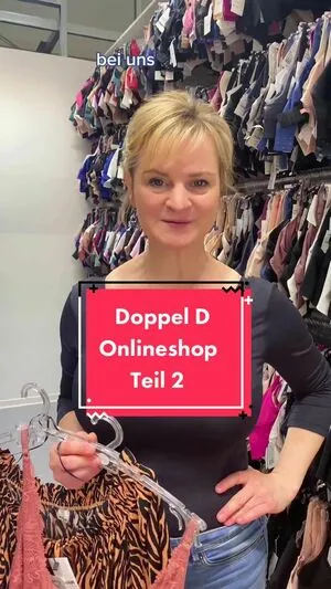 Doppel D Berlin OnlyFans Leaked Free Thumbnail Picture - #CYbRgH8gif