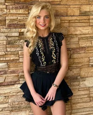 Dora Dolphin OnlyFans Leaked Free Thumbnail Picture - #KaSYpbws1B