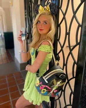 Dora Dolphin OnlyFans Leaked Free Thumbnail Picture - #VmxUZqkPl9