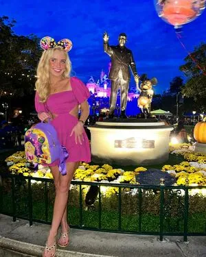 Dora Dolphin OnlyFans Leaked Free Thumbnail Picture - #WtEC5uYJUX