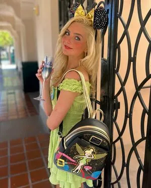 Dora Dolphin OnlyFans Leaked Free Thumbnail Picture - #dzrphKr0lQ