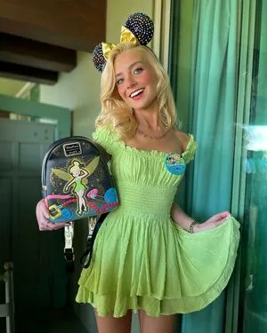 Dora Dolphin OnlyFans Leaked Free Thumbnail Picture - #vONRurzIJn