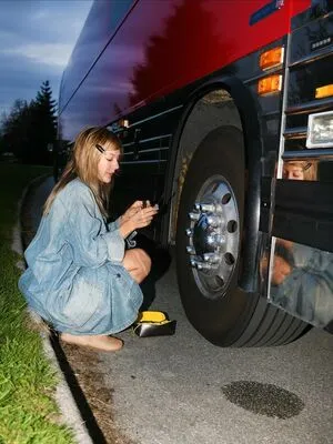 Dora Jar OnlyFans Leaked Free Thumbnail Picture - #Hn7ZsS1old