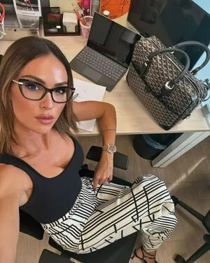 Dora Panteli Dora Panteli OnlyFans Leaked Free Thumbnail Picture - #IUXzj14cx4