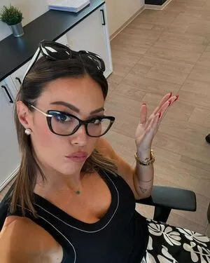 Dora Panteli OnlyFans Leaked Free Thumbnail Picture - #jnAGI0xlcT