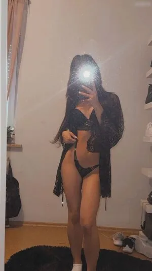 Doreen Gnadi OnlyFans Leaked Free Thumbnail Picture - #67FOOB11X3