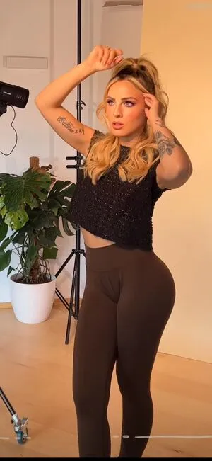 Doreen Petrova OnlyFans Leaked Free Thumbnail Picture - #mgODQJl72E