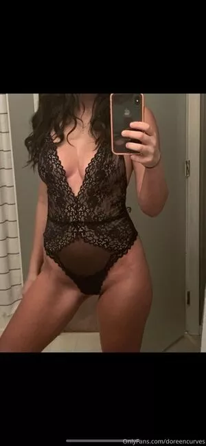 Doreencurves OnlyFans Leaked Free Thumbnail Picture - #wuTiuy70z4