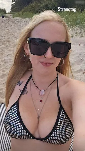 Dorfblondie OnlyFans Leaked Free Thumbnail Picture - #cXMusBKyRx