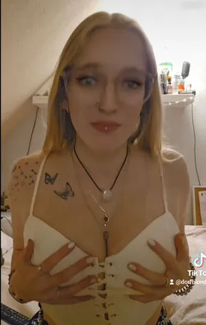 Dorfblondie OnlyFans Leaked Free Thumbnail Picture - #iMlTJqmzYi