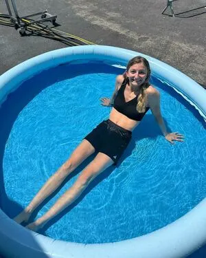 Doriane Pin OnlyFans Leaked Free Thumbnail Picture - #sGCsPLK9iI