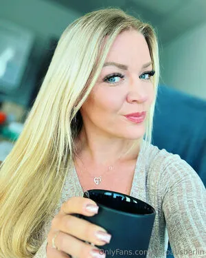 Doroausberlin OnlyFans Leaked Free Thumbnail Picture - #YDSHwRMOqR