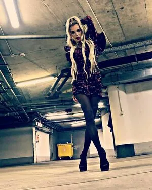 Dorota Rabczewska OnlyFans Leaked Free Thumbnail Picture - #OzLpYFaEh6