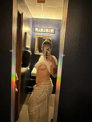 Dot Dot Dot OnlyFans Leaked Free Thumbnail Picture - #AC2MuTPVQx