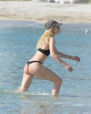 Doutzen Kroes OnlyFans Leaked Free Thumbnail Picture - #ADu7NMwXhN