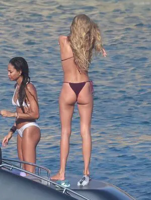 Doutzen Kroes OnlyFans Leaked Free Thumbnail Picture - #AkgO9gO5y8