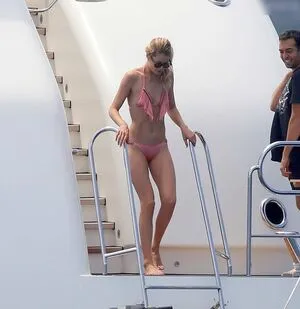 Doutzen Kroes OnlyFans Leaked Free Thumbnail Picture - #qKOz0wE5lU