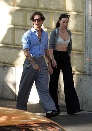 Dove Cameron OnlyFans Leaked Free Thumbnail Picture - #0HEGjaBMSM