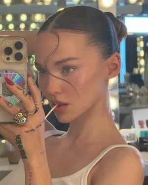 Dove Cameron OnlyFans Leaked Free Thumbnail Picture - #0JTj2fmvN6