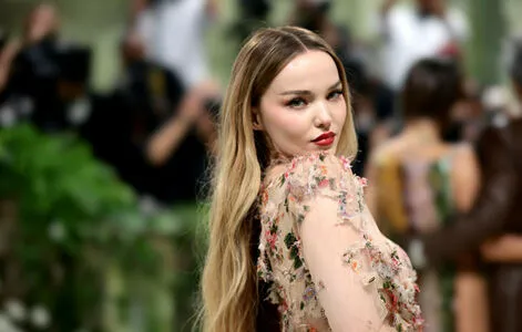 Dove Cameron OnlyFans Leaked Free Thumbnail Picture - #1eWl8nvOOT