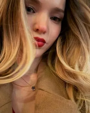 Dove Cameron OnlyFans Leaked Free Thumbnail Picture - #2Ip9mYr8BN