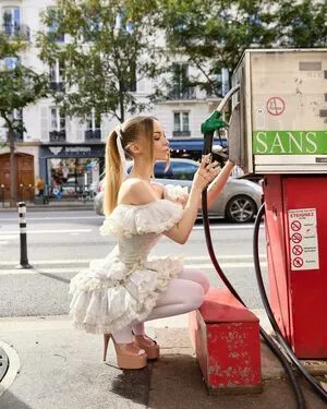 Dove Cameron OnlyFans Leaked Free Thumbnail Picture - #7lj6pB2eM1