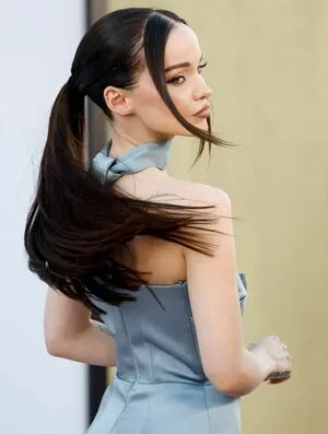 Dove Cameron OnlyFans Leaked Free Thumbnail Picture - #8mZ6EAES6g