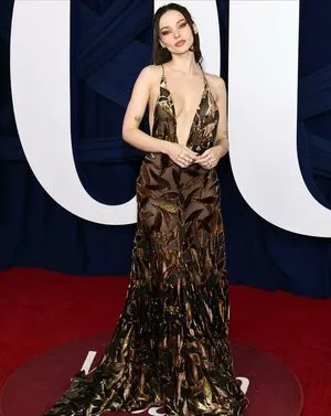 Dove Cameron OnlyFans Leaked Free Thumbnail Picture - #ADW3xzkYj1